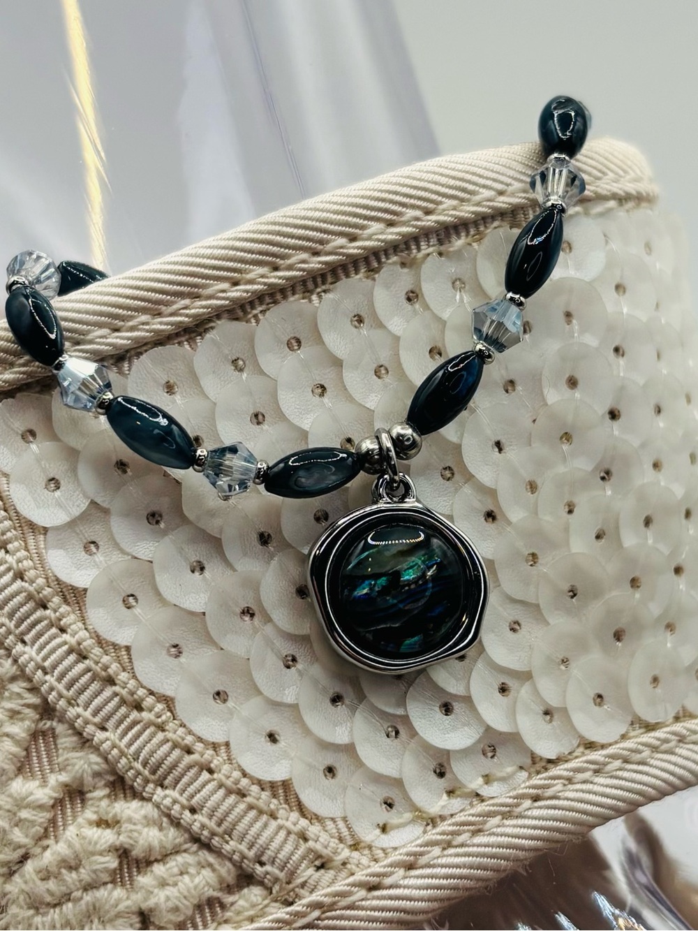 *ANKLET* S. Steel Abalone & Blue Black Shell with Blue Crystal Stretchy Anklet - Picture 5 of 7